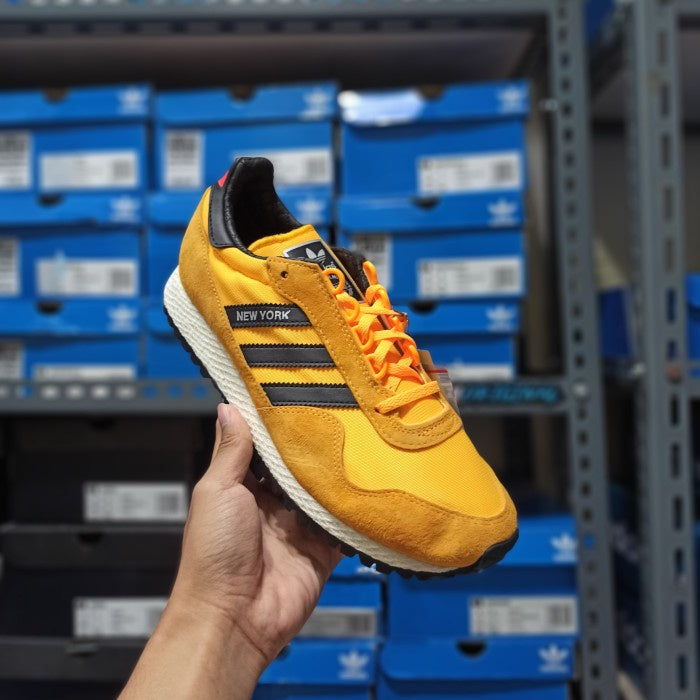Adidas New York Yellow Black x TAXI ORIGINAL FZ0738