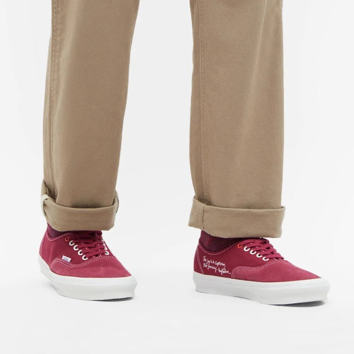 VANS VAULT X RAY BARBEE X LEICA UA OG AUTHENTIC LXDARK RED VN0A4BV991Y